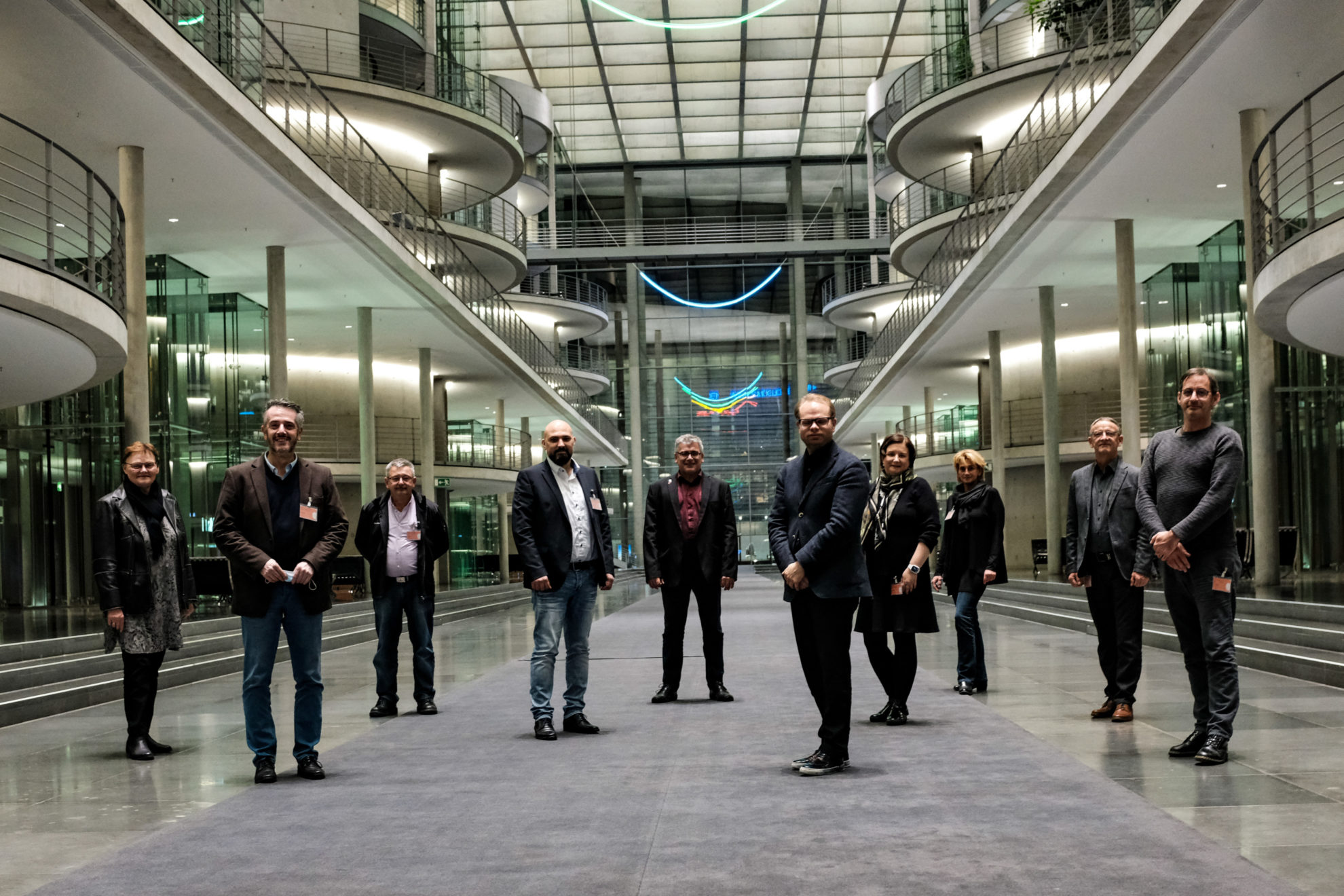 Gruppenfoto Schaeffler-Betriebsräte & SPD-Bundestagsabgeordnete